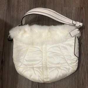 Coach winter fur shoulder bag
